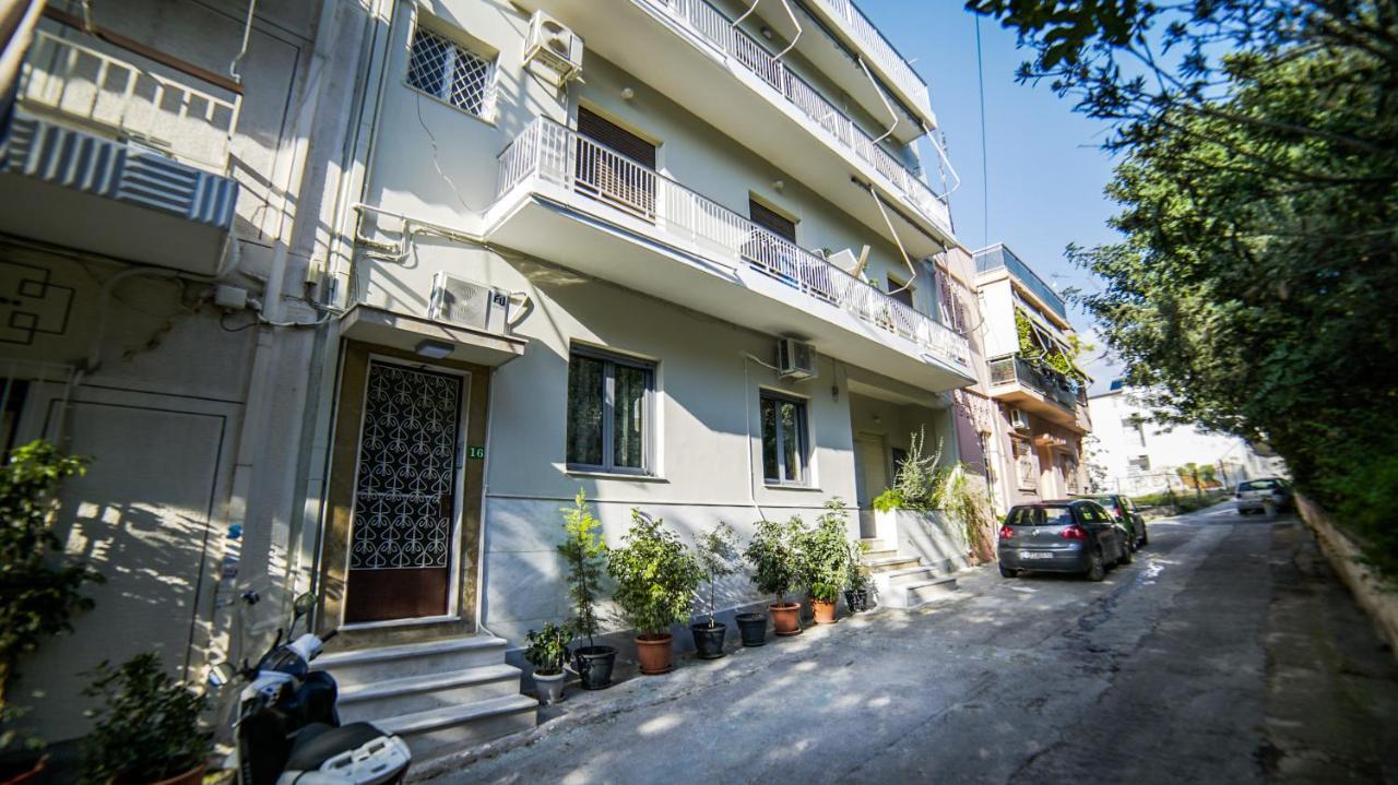D16 Athens Apartment - 5' Mins To Petralona Metro Bagian luar foto