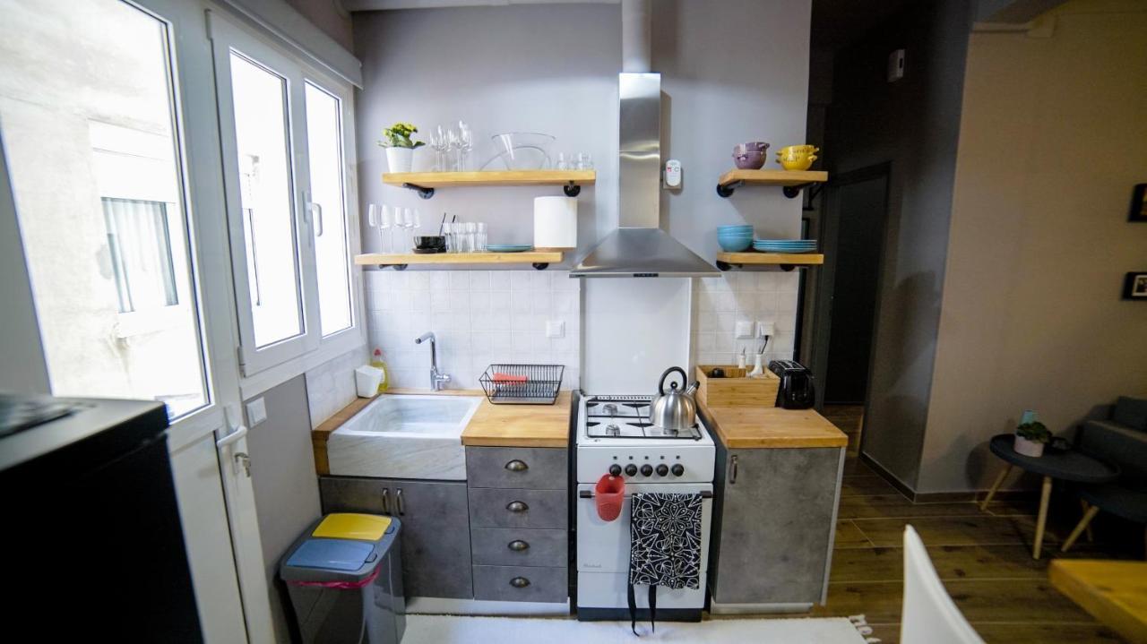 D16 Athens Apartment - 5' Mins To Petralona Metro Bagian luar foto