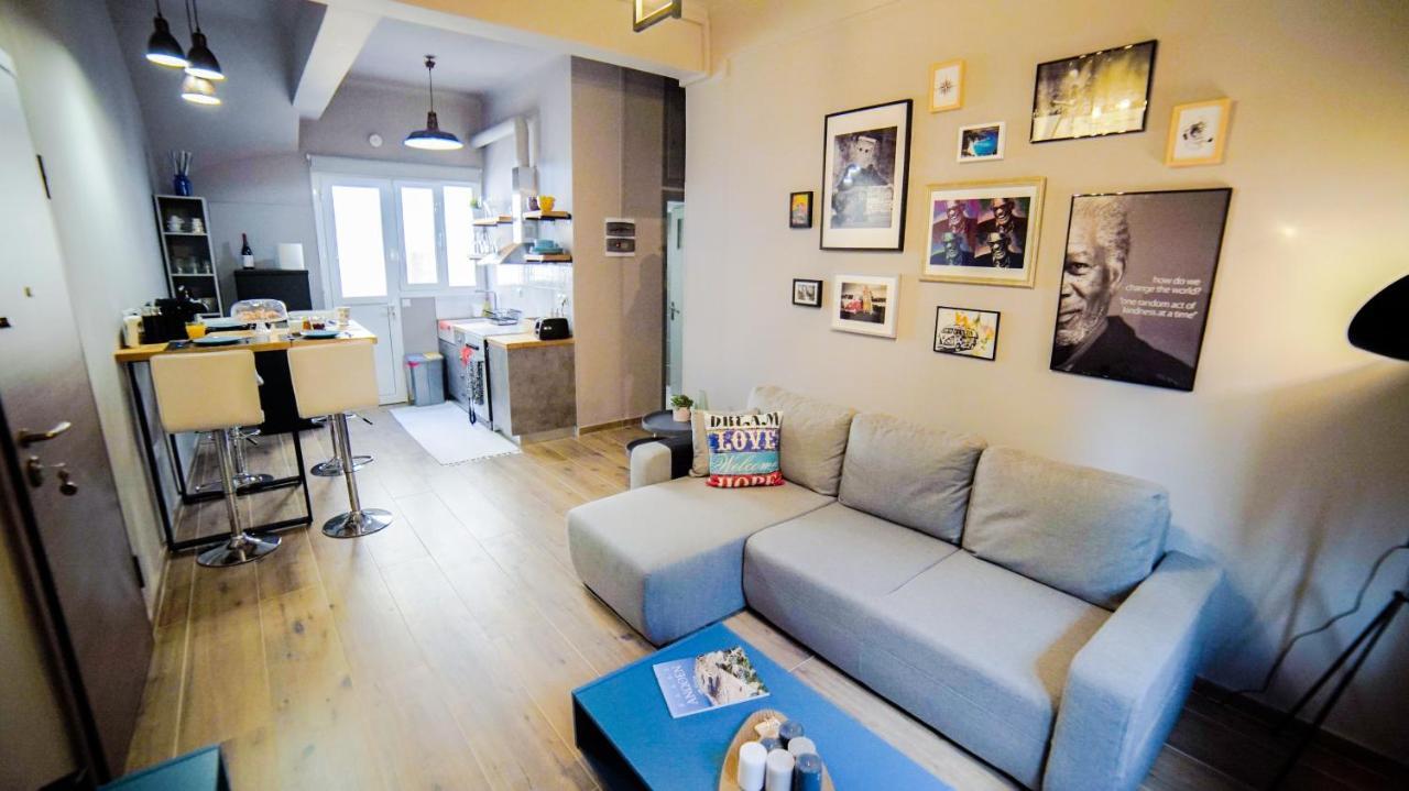 D16 Athens Apartment - 5' Mins To Petralona Metro Bagian luar foto